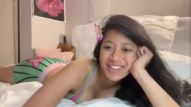 Image 11 of hawaiigirl_ Stream on Chaturbate on 8 days ago