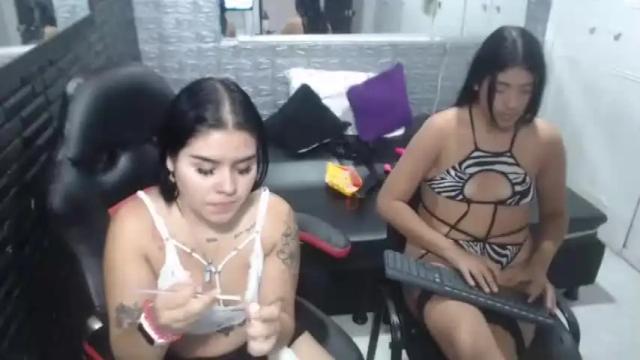 Image 3 of hayli_morgan Stream on Chaturbate on 17 months ago