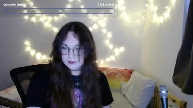Image 3 of hazel426 Stream on Chaturbate on 9 days ago