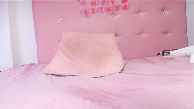 Image 12 of hazel_kataleya Stream on Chaturbate on 1 month ago