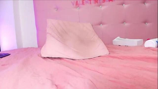 Image 6 of hazel_kataleya Stream on Chaturbate on 1 month ago