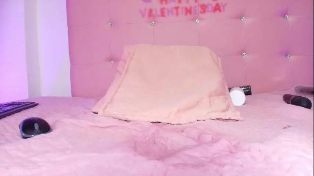 Image 7 of hazel_kataleya Stream on Chaturbate on 1 month ago