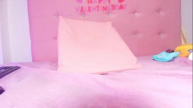 Image 12 of hazel_kataleya Stream on Chaturbate on 20 days ago