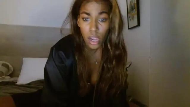 Thumbnail 1, hazelb25's Stream at Chaturbate, 19 months ago