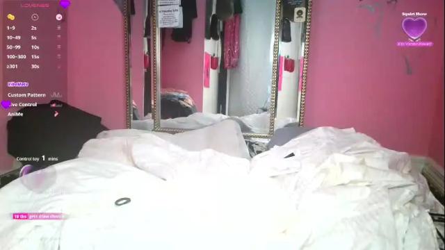 Image 12 of hazelb25 Stream on Chaturbate on 2 months ago