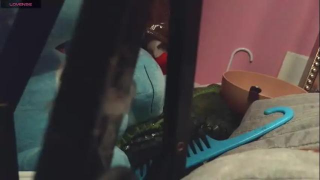 Image 10 of hazelb25 Stream on Chaturbate on 2 months ago