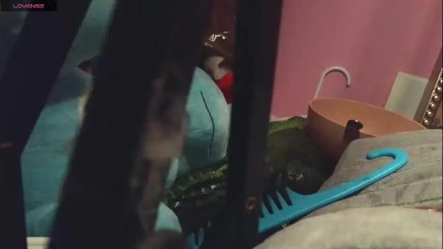 Image 12 of hazelb25 Stream on Chaturbate on 2 months ago