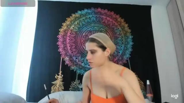 Image 7 of hazelkush00 Stream on Chaturbate on 15 months ago