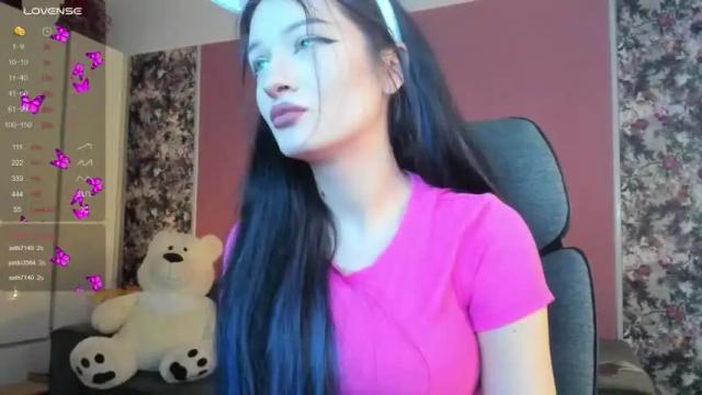 Image 11 of hazellgray Stream on Chaturbate on 13 months ago