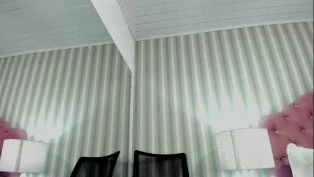 Image 6 of hazelmoret Stream on Chaturbate on 1 month ago
