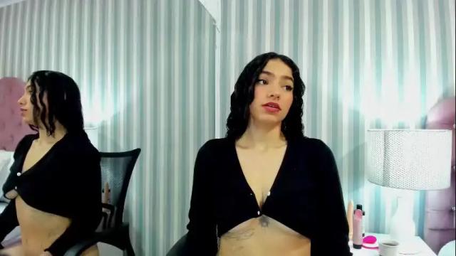 Image 7 of hazelmoret Stream on Chaturbate on 1 month ago