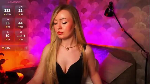 Image 2 of heart_therapy Stream on Chaturbate on 1 month ago
