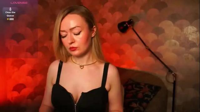 Image 4 of heart_therapy Stream on Chaturbate on 22 days ago