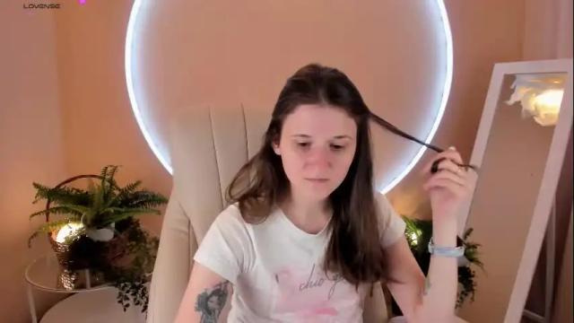 Image 8 of heartann Stream on Chaturbate on 4 months ago