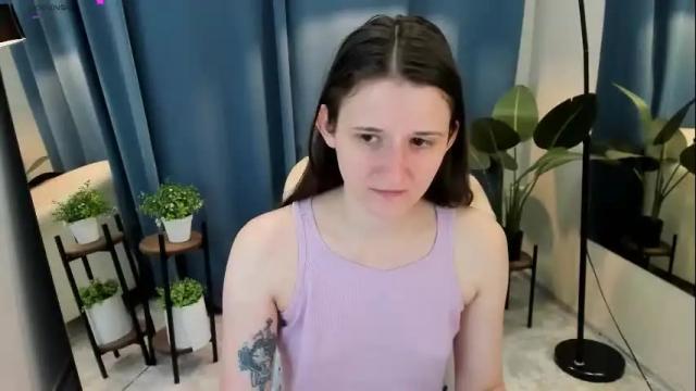 Image 3 of heartann Stream on Chaturbate on 4 months ago