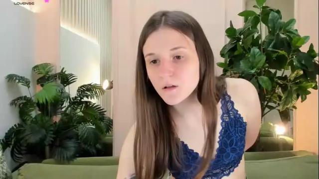 Image 10 of heartann Stream on Chaturbate on 4 months ago