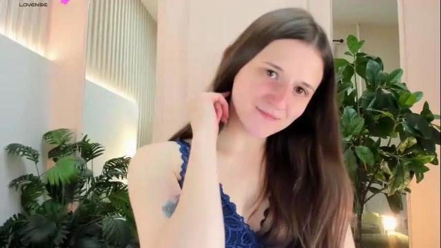 Image 7 of heartann Stream on Chaturbate on 4 months ago