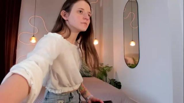 Image 4 of heartann Stream on Chaturbate on 3 months ago