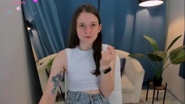 Image 2 of heartann Stream on Chaturbate on 3 months ago