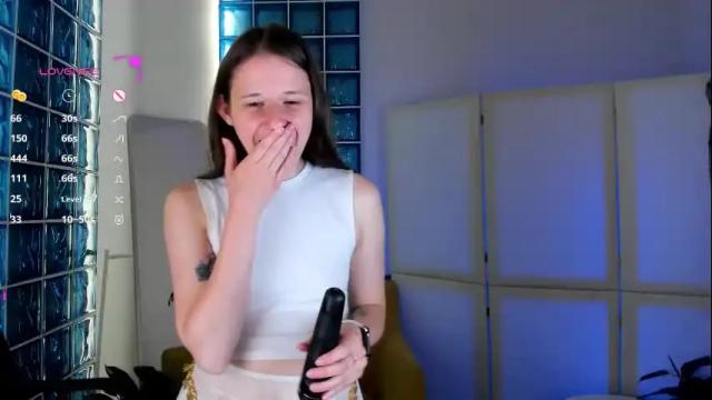 Image 8 of heartann Stream on Chaturbate on 3 months ago