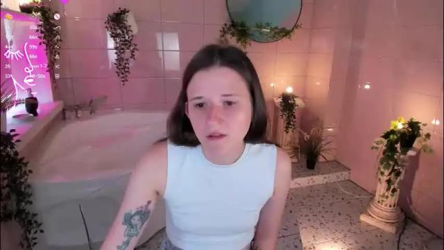 Image 10 of heartann Stream on Chaturbate on 3 months ago