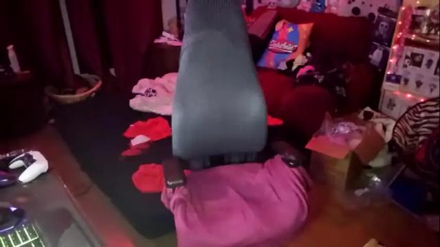 Image 10 of heartmyarc Stream on Chaturbate on 2 months ago