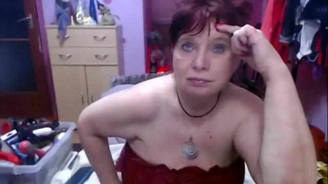 Image 11 of heatedgranny Stream on Chaturbate on 1 month ago