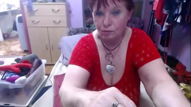 Image 6 of heatedgranny Stream on Chaturbate on 11 days ago