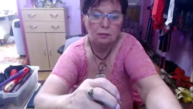 Image 6 of heatedgranny Stream on Chaturbate on 3 months ago