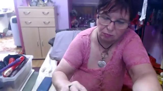 Image 8 of heatedgranny Stream on Chaturbate on 3 months ago