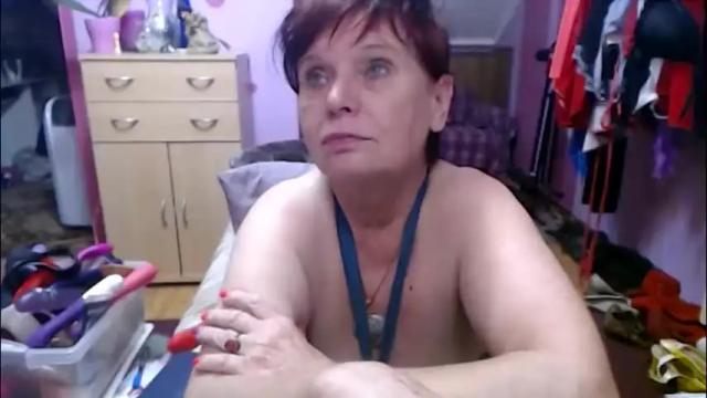 Image 6 of heatedgranny Stream on Chaturbate on 2 months ago