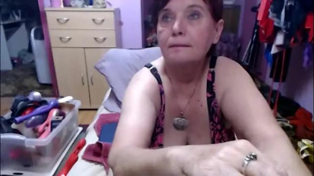 Image 7 of heatedgranny Stream on Chaturbate on 2 months ago
