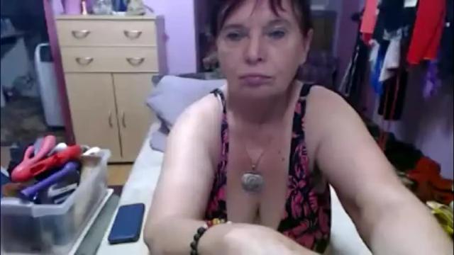 Image 3 of heatedgranny Stream on Chaturbate on 2 months ago