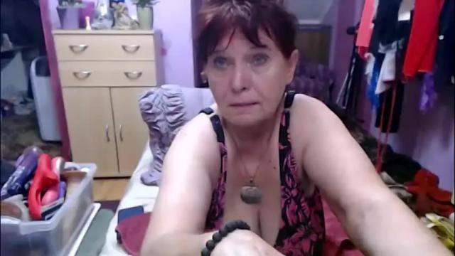 Image 8 of heatedgranny Stream on Chaturbate on 1 month ago