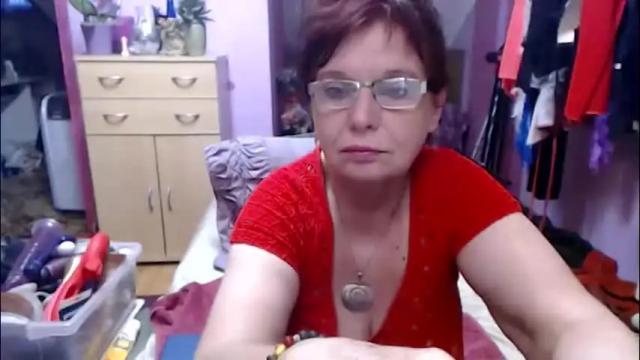 Image 12 of heatedgranny Stream on Chaturbate on 1 month ago
