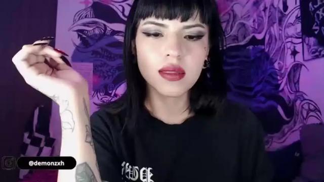 Image 11 of heatherdemonzx_ Stream on Chaturbate on 16 months ago