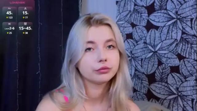 Image 6 of heathimogene Stream on Chaturbate on 27 days ago