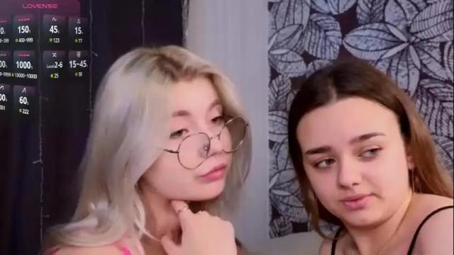 Image 7 of heathimogene Stream on Chaturbate on 27 days ago