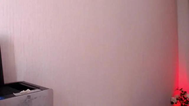 Image 6 of heaven_chloe Stream on Chaturbate on 16 months ago