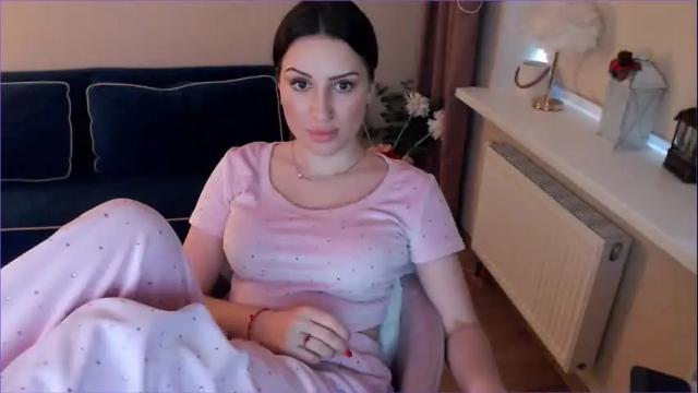 Image 8 of heaven_chloe Stream on Chaturbate on 1 month ago