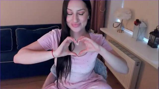 Image 11 of heaven_chloe Stream on Chaturbate on 1 month ago