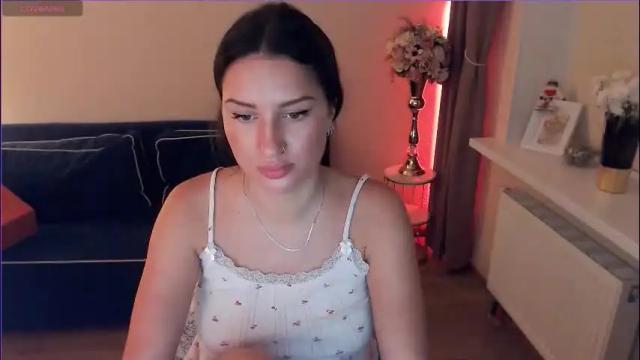 Image 10 of heaven_chloe Stream on Chaturbate on 1 month ago