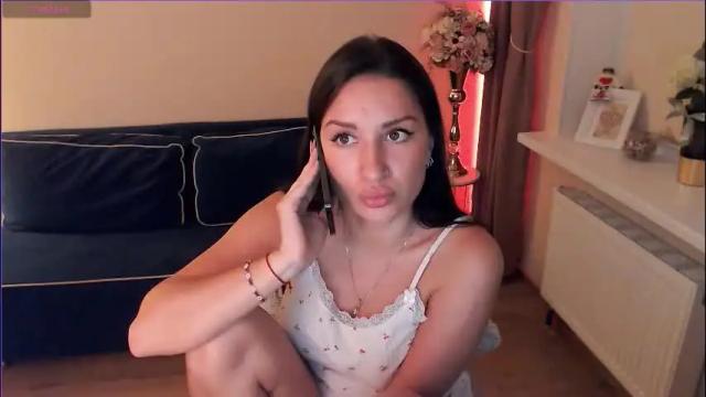 Image 11 of heaven_chloe Stream on Chaturbate on 1 month ago