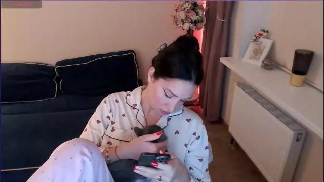 Image 6 of heaven_chloe Stream on Chaturbate on 1 month ago