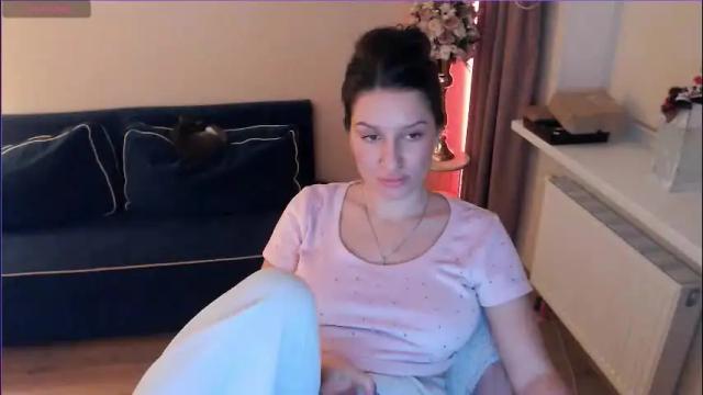 Image 6 of heaven_chloe Stream on Chaturbate on 1 month ago