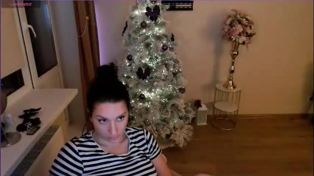 Image 7 of heaven_chloe Stream on Chaturbate on 1 month ago