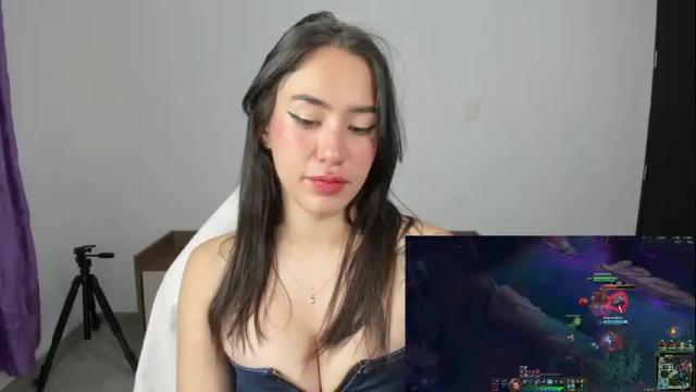 Image 10 of heavenly_soul Stream on Chaturbate on 1 month ago