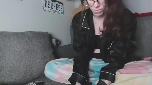 Image 2 of heavenlyhearted Stream on Chaturbate on 16 months ago