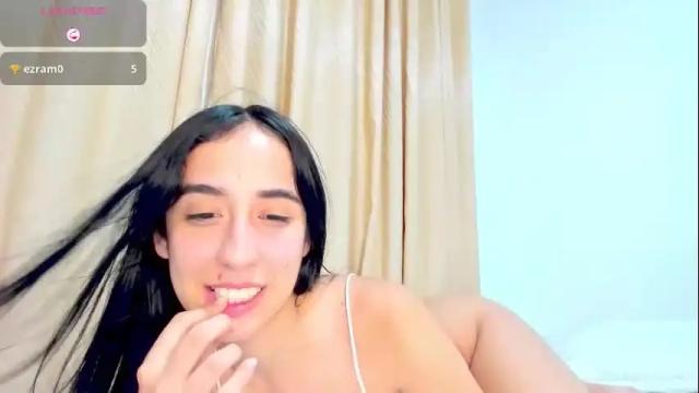 Image 10 of hebenix Stream on Chaturbate on 6 months ago