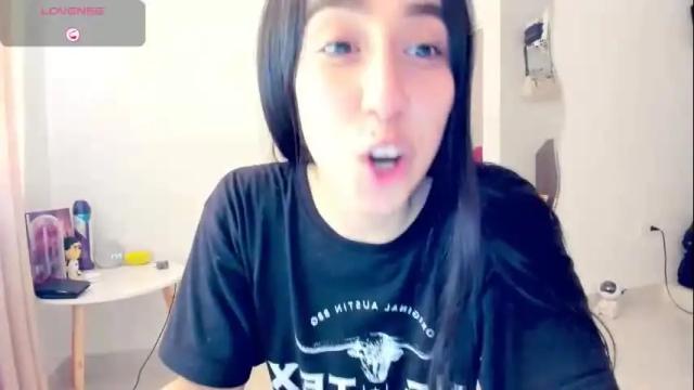 Image 11 of hebenix Stream on Chaturbate on 3 months ago